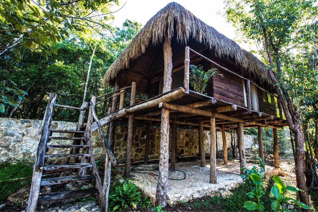 Escarabajo Rojo Bed & Breakfast Tulum Eksteriør bilde