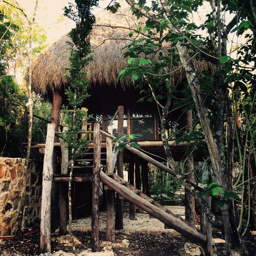 Escarabajo Rojo Bed & Breakfast Tulum Eksteriør bilde