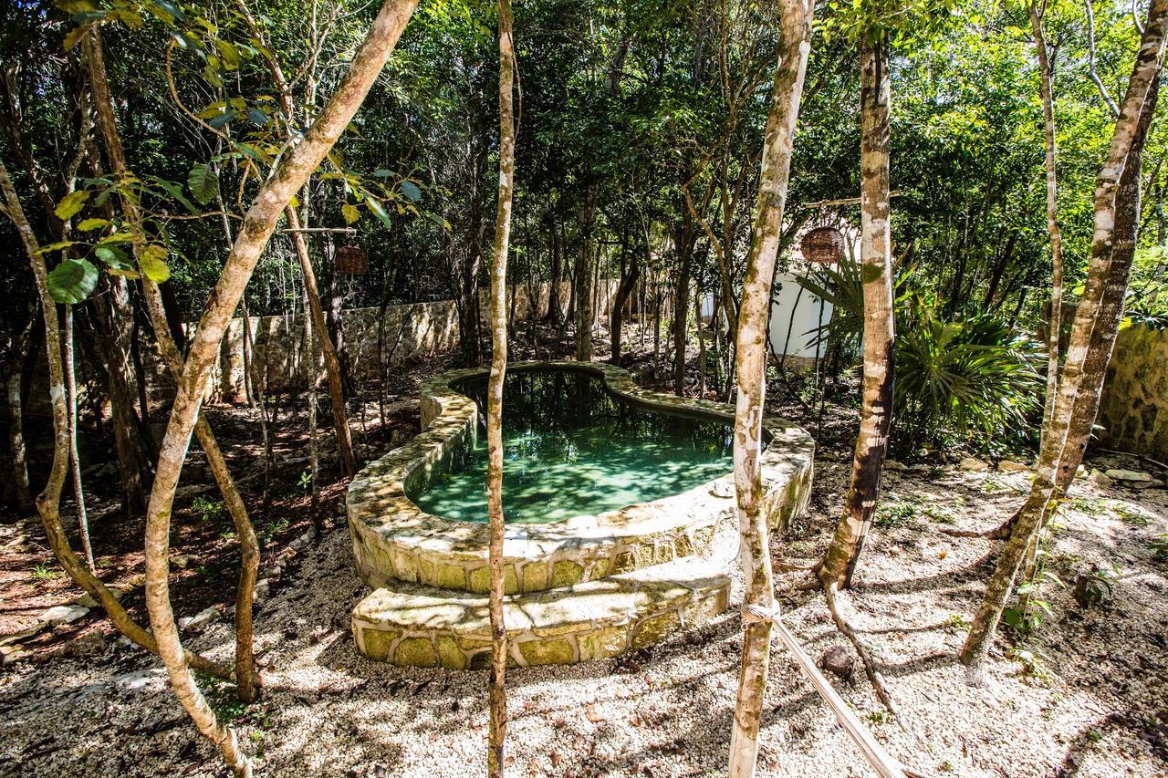 Escarabajo Rojo Bed & Breakfast Tulum Eksteriør bilde
