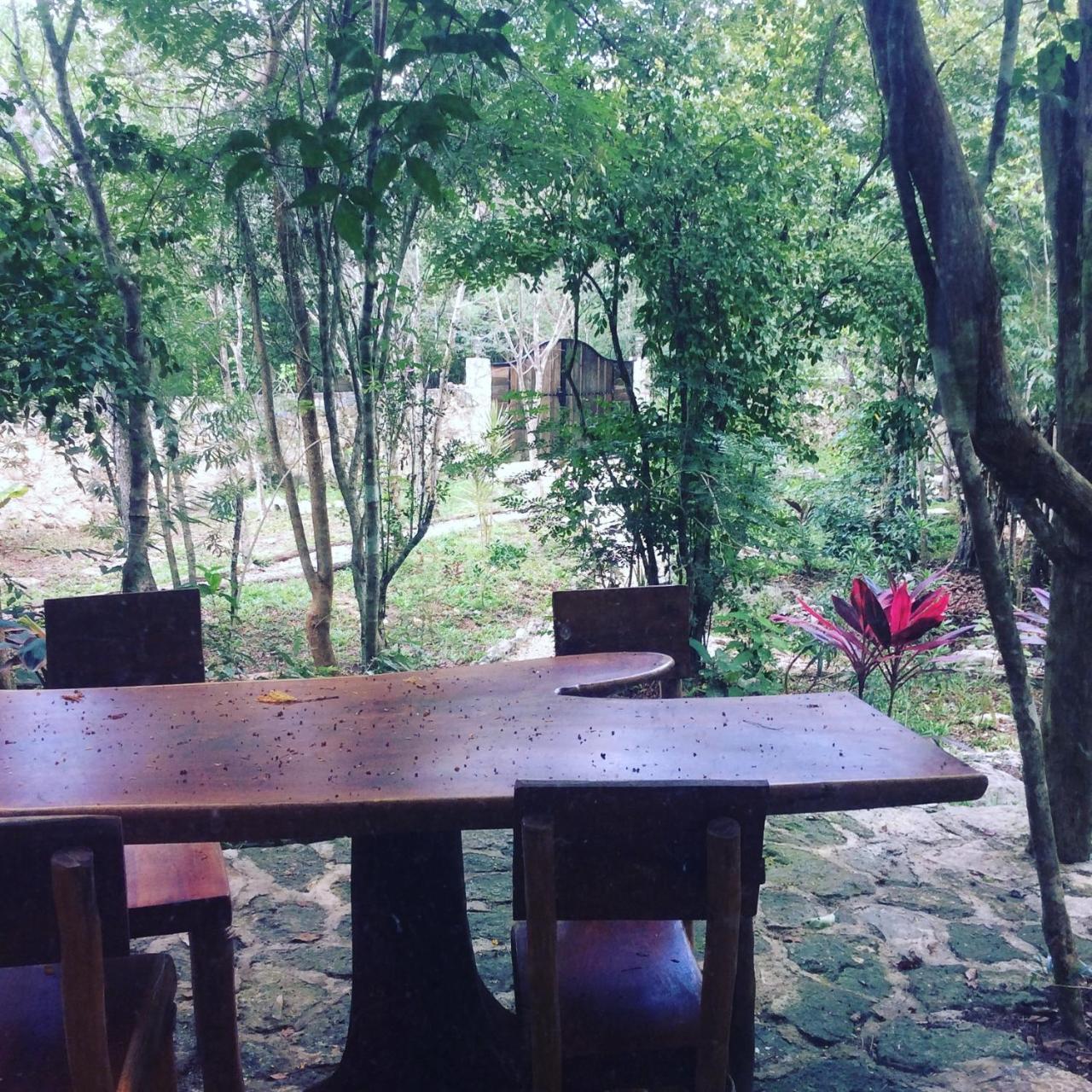 Escarabajo Rojo Bed & Breakfast Tulum Eksteriør bilde